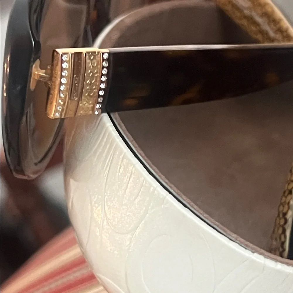 Coach  “frames” - Picture 9 of 10